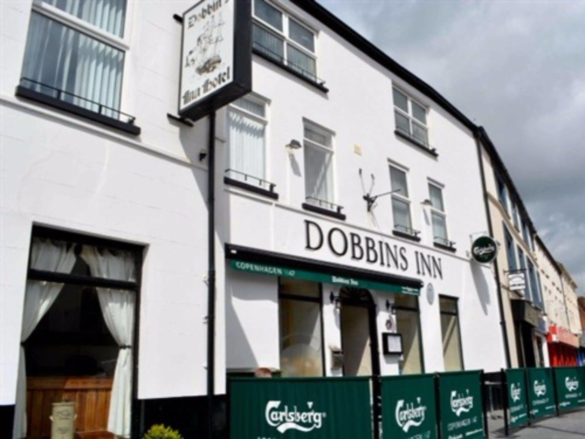 Dobbins Inn كاريكفرغس المظهر الخارجي الصورة